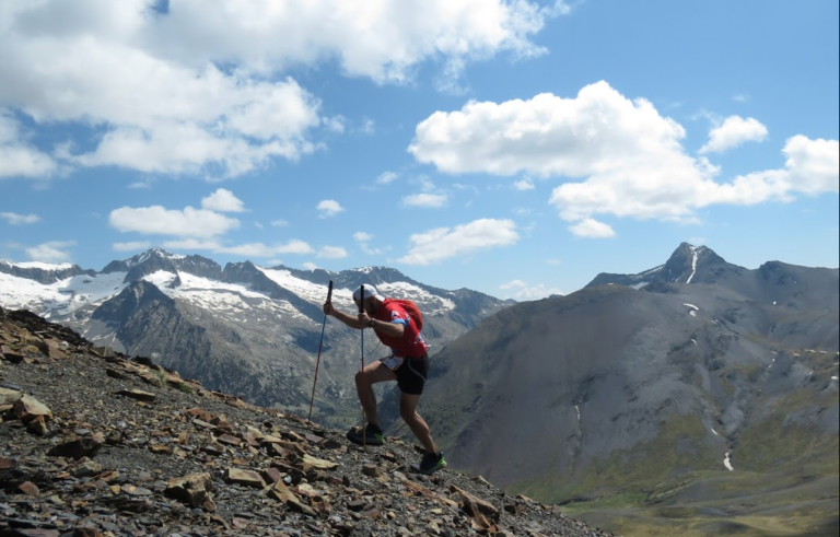 Carrera con vistas al Aneto.